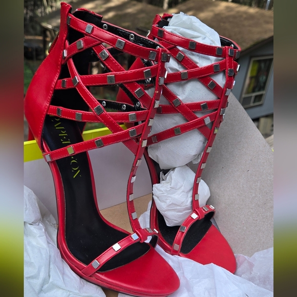 Paper Fox Red Strappy Heels With Studded Cage Sz7.5 NIB - Picture 4 of 11